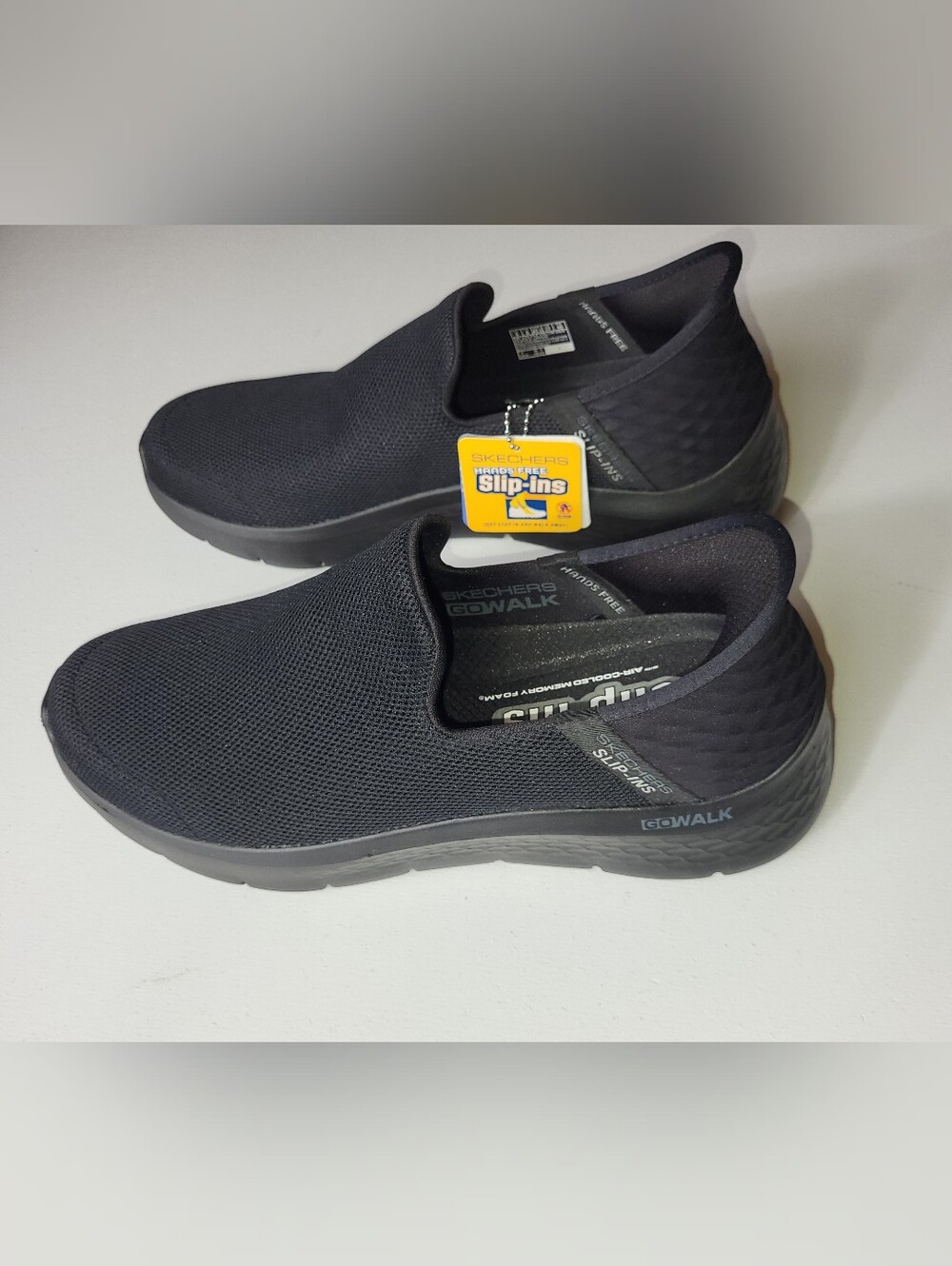 NEW Skechers Slip-Ins GoWalk Flex Shoes Mens 9 Black Walking Comfort Hands Free